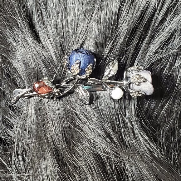 Dark Blue & Gray-Blue Silk Petite Roses Barrette - Pearl - Garnet… - Picture 5 of 10